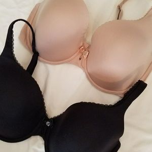 Victoria Secret Bras 34DDD set of 2